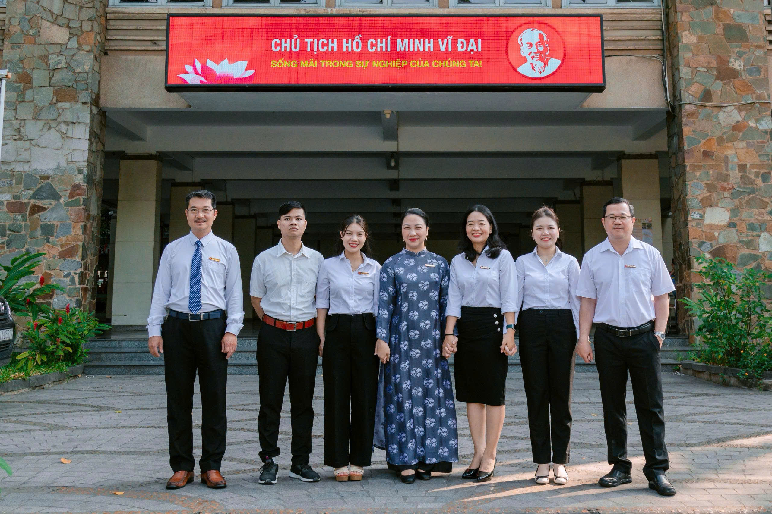 Phòng Quản lý Khoa học - Công nghệ và Hợp tác quốc tế