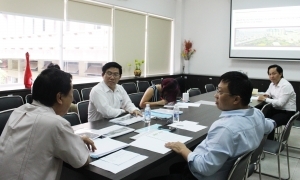 NCS Hoàng Tùng báo cáo tiểu luận tổng quan và chuyên đề luận án tiến sĩ