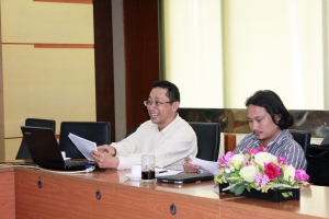 Tiếp đại diện Trường Đại học C.U.A (Mỹ)