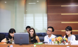 Tiếp đại diện trường Gloucestershire (Vương quốc Anh)