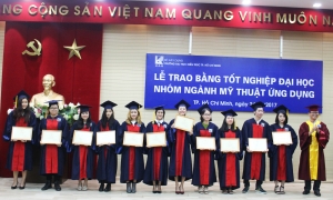 Lễ trao bằng tốt nghiệp nhóm ngành mỹ thuật ứng dụng MT13