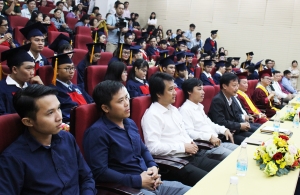 263 sinh viên ngành Kiến trúc khóa 2012 nhận bằng tốt nghiệp