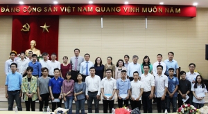 Sinh viên Đại học Kiến trúc TP.Hồ Chí Minh nhận học bổng Lê Mộng Đào