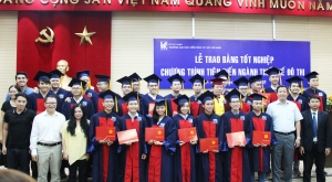 Sinh viên chương trình tiên tiến ngành thiết kế đô thị UD12 nhận bằng tốt nghiệp