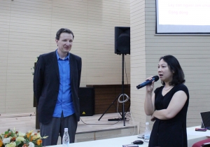 GS Đại học Đan Mạch và KTS Trưởng TP. Copenhagen báo cáo chuyên đề tại UAH