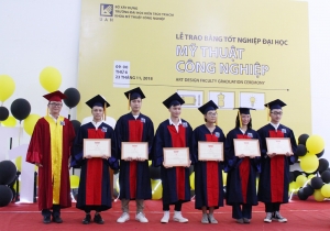 Lễ trao bằng tốt nghiệp cho tân cử nhân các ngành Mỹ thuật Công nghiệp (MT14)