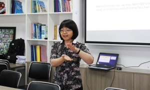 SHHT: “Tính sáng tạo ngôn ngữ nhìn từ ngữ pháp chức năng và ngữ pháp hình thức”