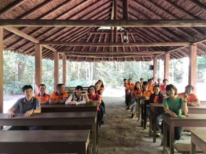 Sinh hoạt chuyên đề kỷ niệm 75 năm thành lập Quân đội nhân dân Việt Nam