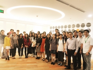Sinh viên UAH tham quan thực tế công ty Ong&Ong;