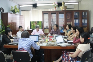 Sôi nổi sinh hoạt học thuật tại hai khoa: Xây dựng, Lý luận Chính trị