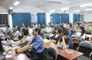 Buổi báo cáo của sinh viên tham gia chương trình World Architecture Festival (WAF)