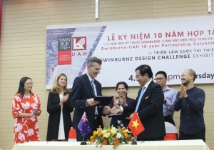 Đại học Kiến trúc TP. HCM (UAH) và Đại học Kỹ thuật Swinburne (Úc) kỷ niệm 10 năm hợp tác
