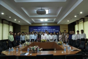 Lãnh đạo Bộ Xây dựng làm việc với Trường ĐH Kiến trúc TPHCM