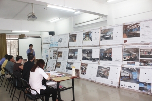 Sinh viên khoa KTNT khóa 09 bảo vệ đồ án tốt nghiệp