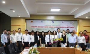 Tiếp cơ quan Môi trường & Quản lý Năng lượng Pháp (ADEME) và Trung tâm Enerteam