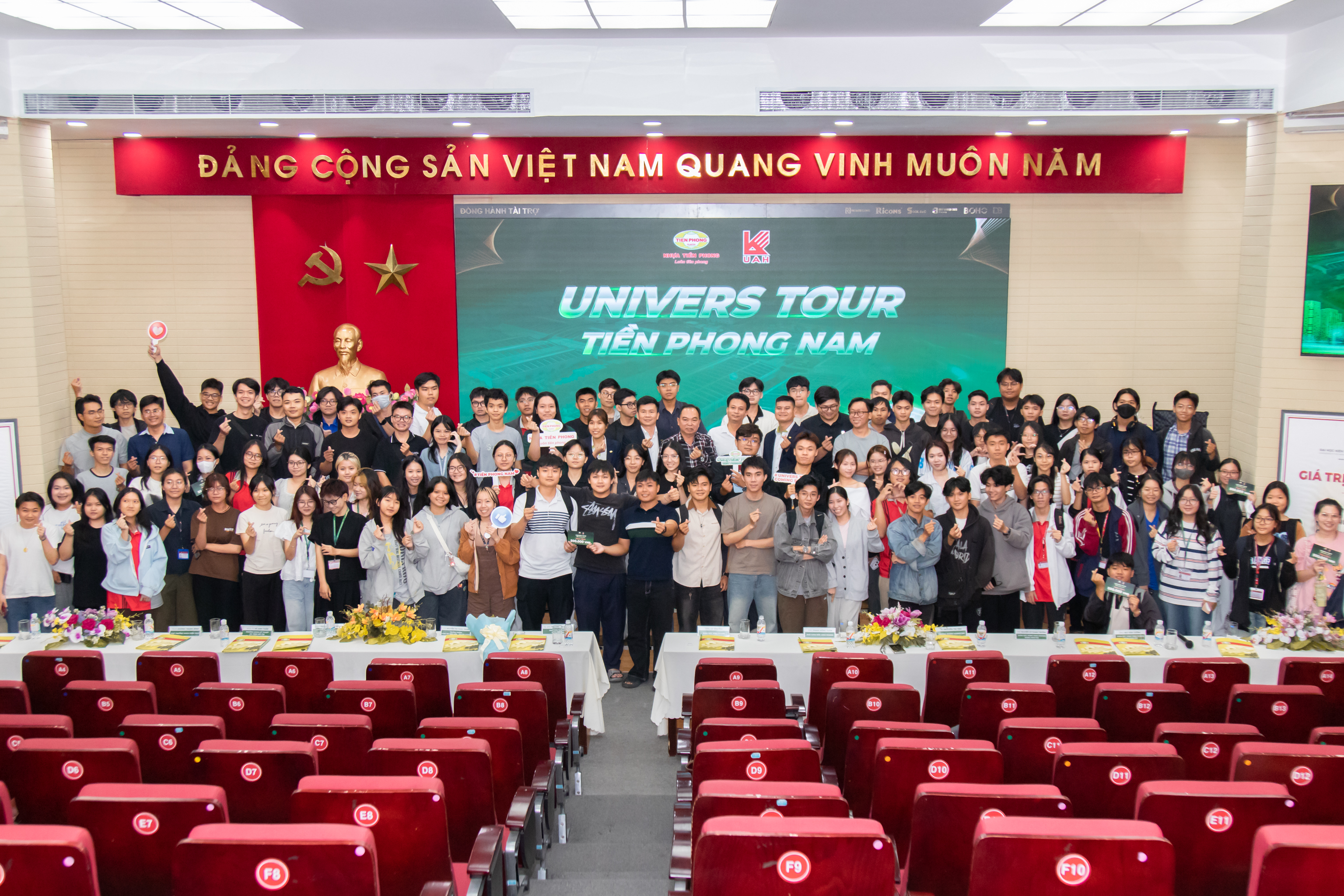 UAH cùng Nhựa Tiền Phong Nam giải mã bài toán vật liệu cho xu hướng công trình xanh