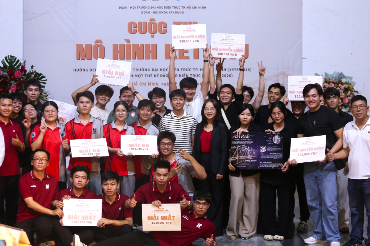 Khoa Xây dựng UAH bùng nổ sáng tạo tại Cuộc thi Mô hình kết cấu 2026