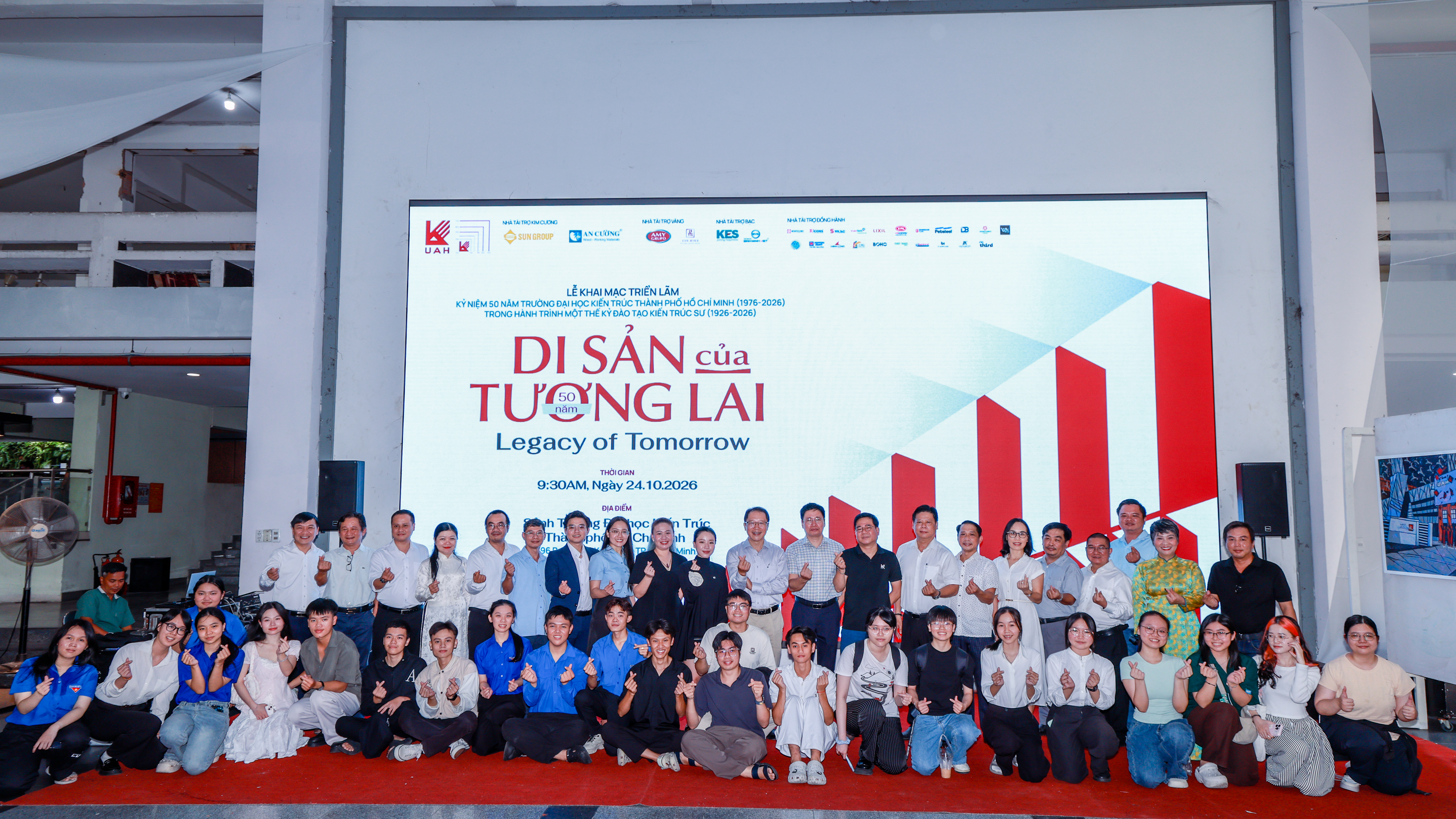 Triển lãm 50 năm UAH: Dấu ấn học thuật, sáng tạo và thực hành nghề nghiệp