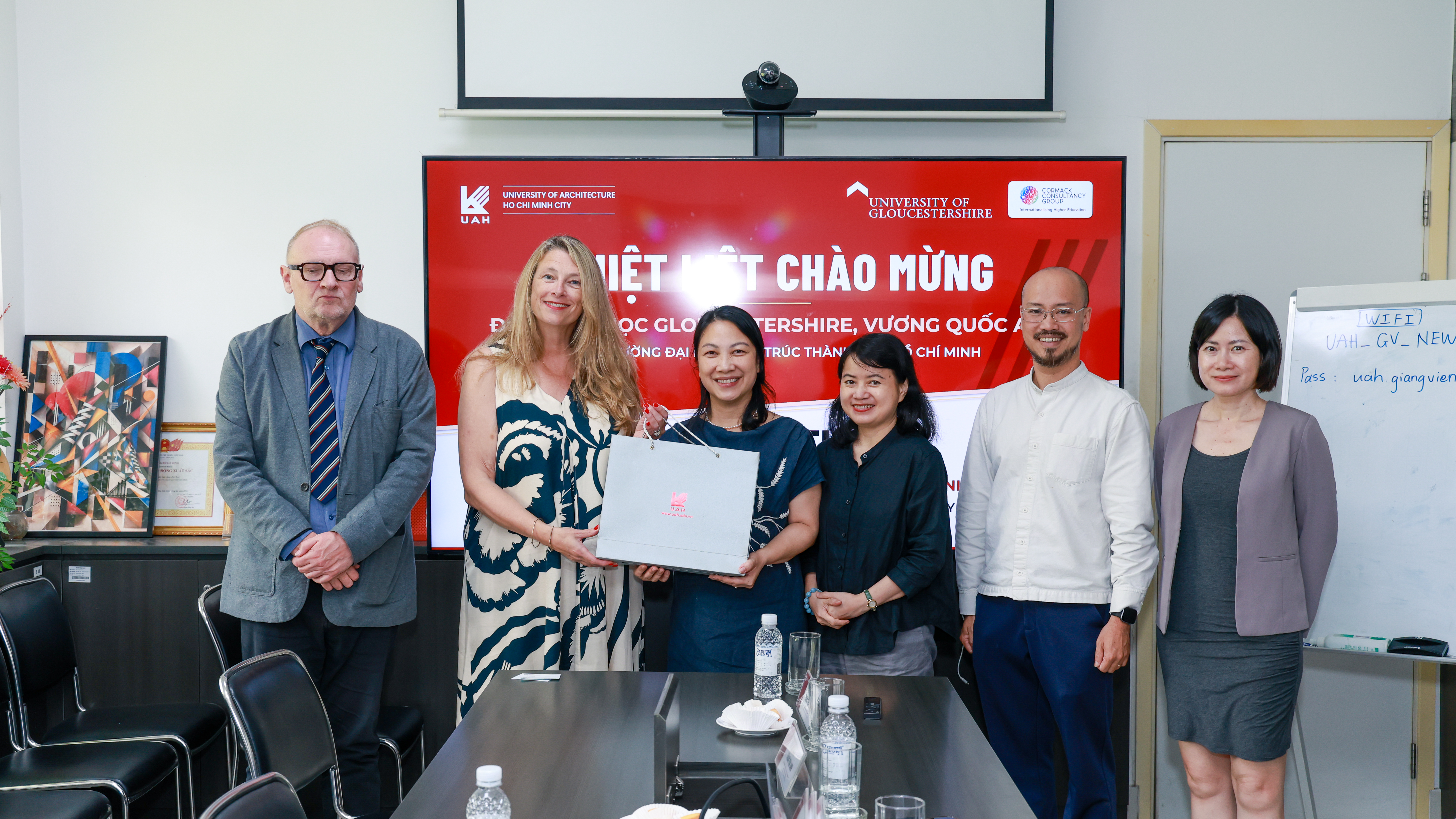 UAH và UoG thúc đẩy hợp tác đào tạo, nghiên cứu di sản
